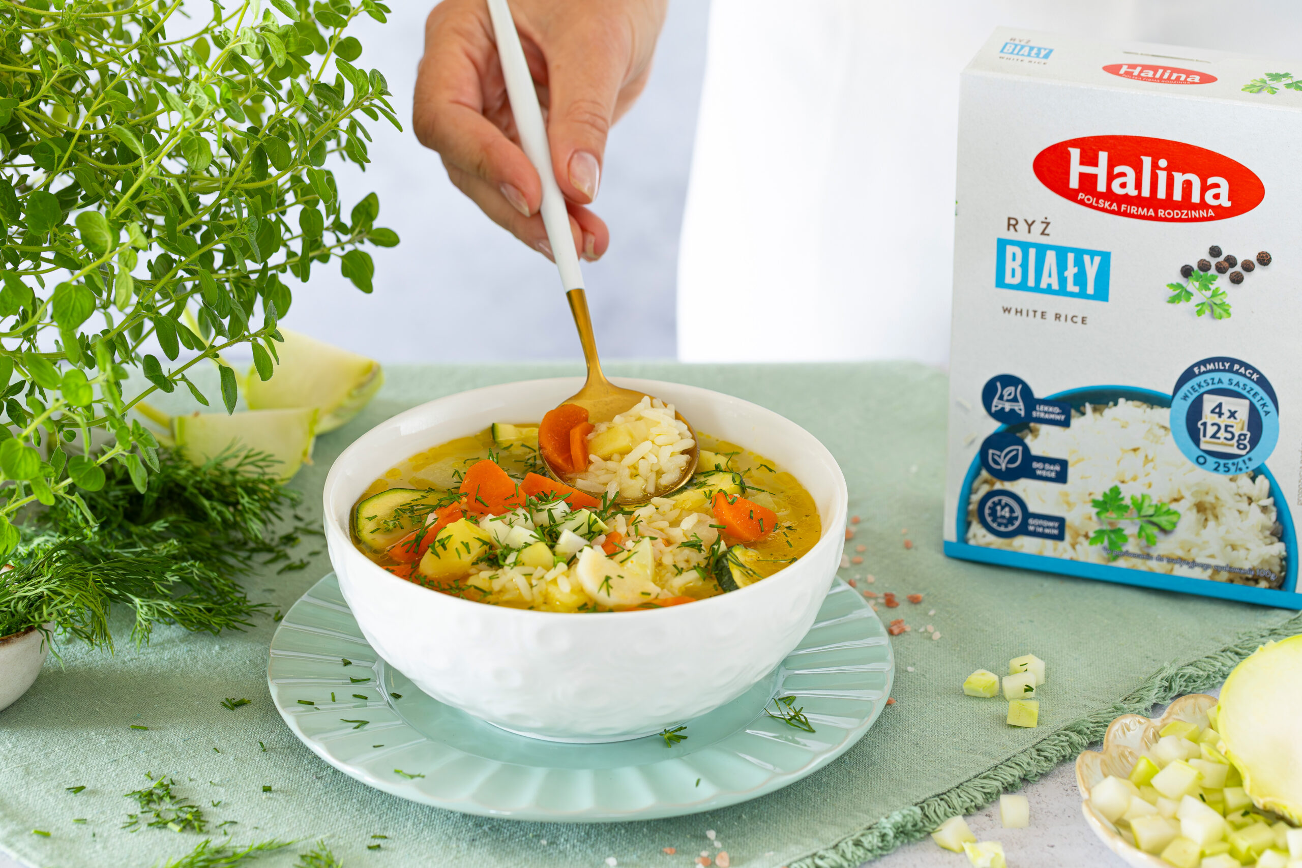 Wiosenna zupa z kalarepą